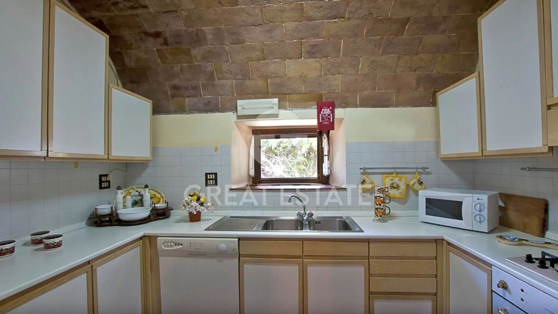 House 236m² in Italy, Pisa. Priced at 890000€ rent photo-10