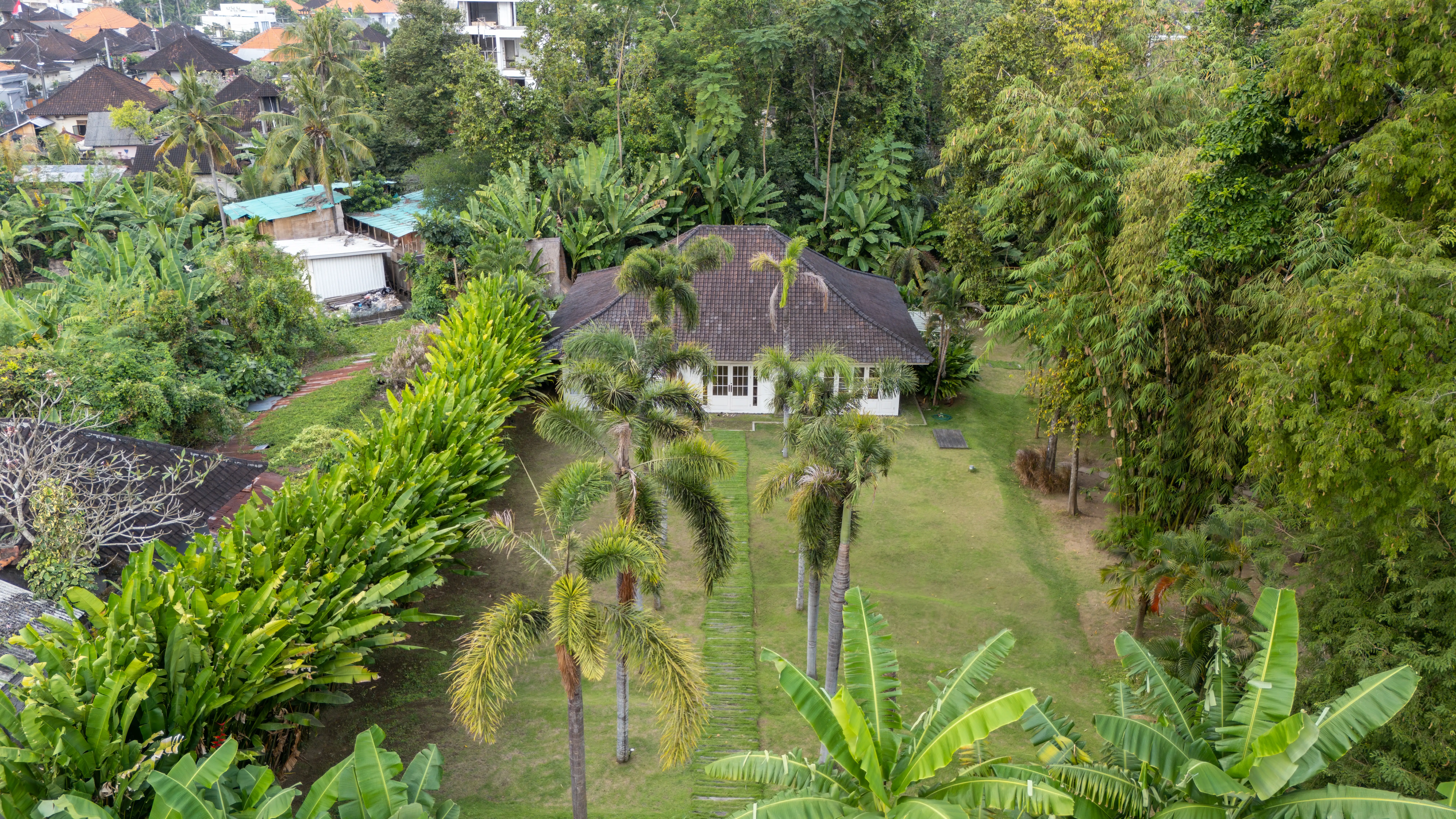 Villa 300m² in Indonesia, Canggu. Priced at 995000$ rent photo-19