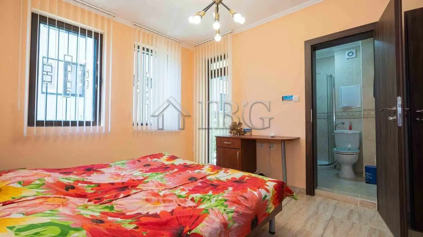 Flat 110m² in Bulgaria, Sveti Vlas. Priced at 165000€ rent photo-12