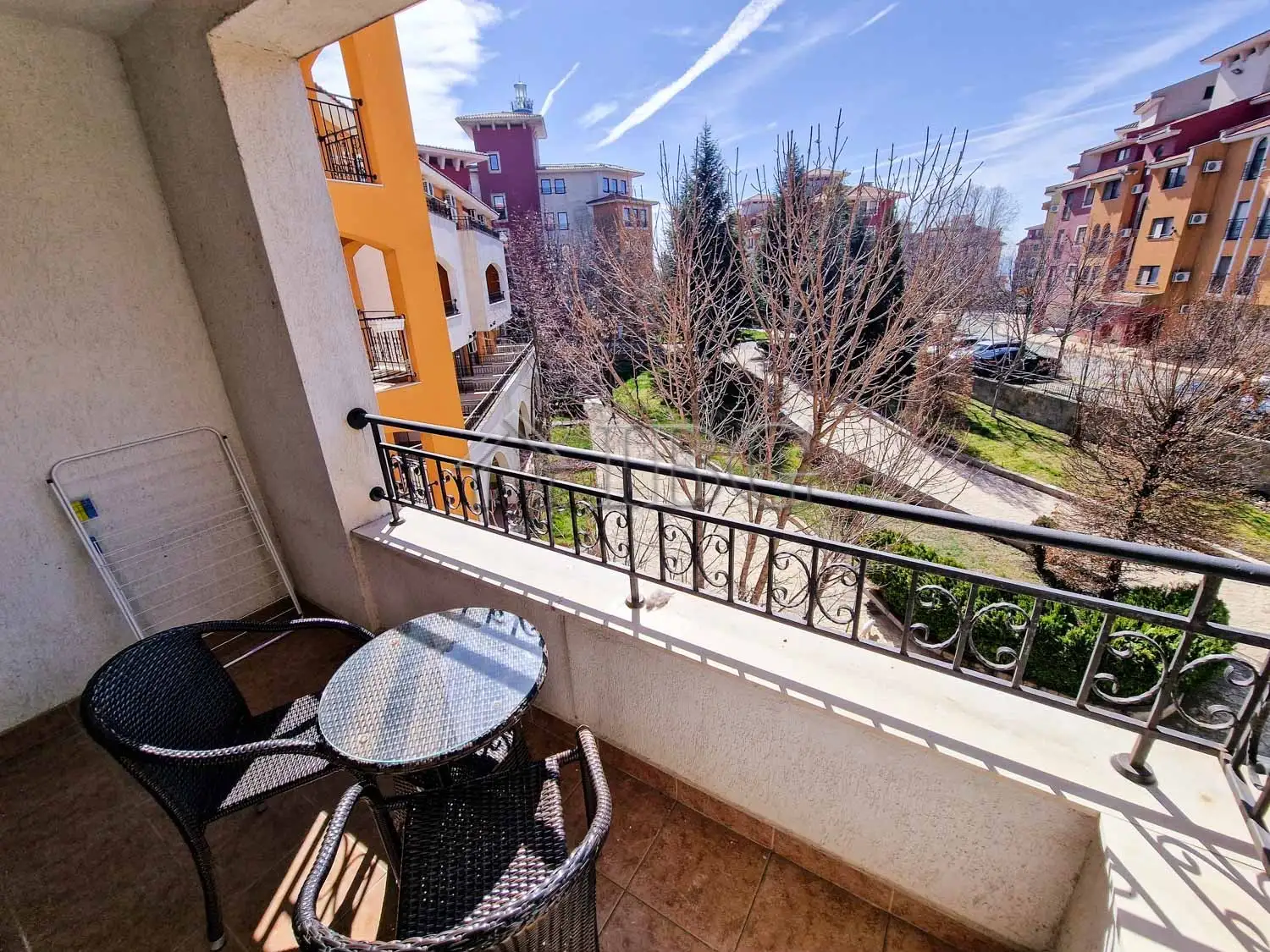 Flat 64m² in Bulgaria, Aheloy. Priced at 76000€ rent photo-11