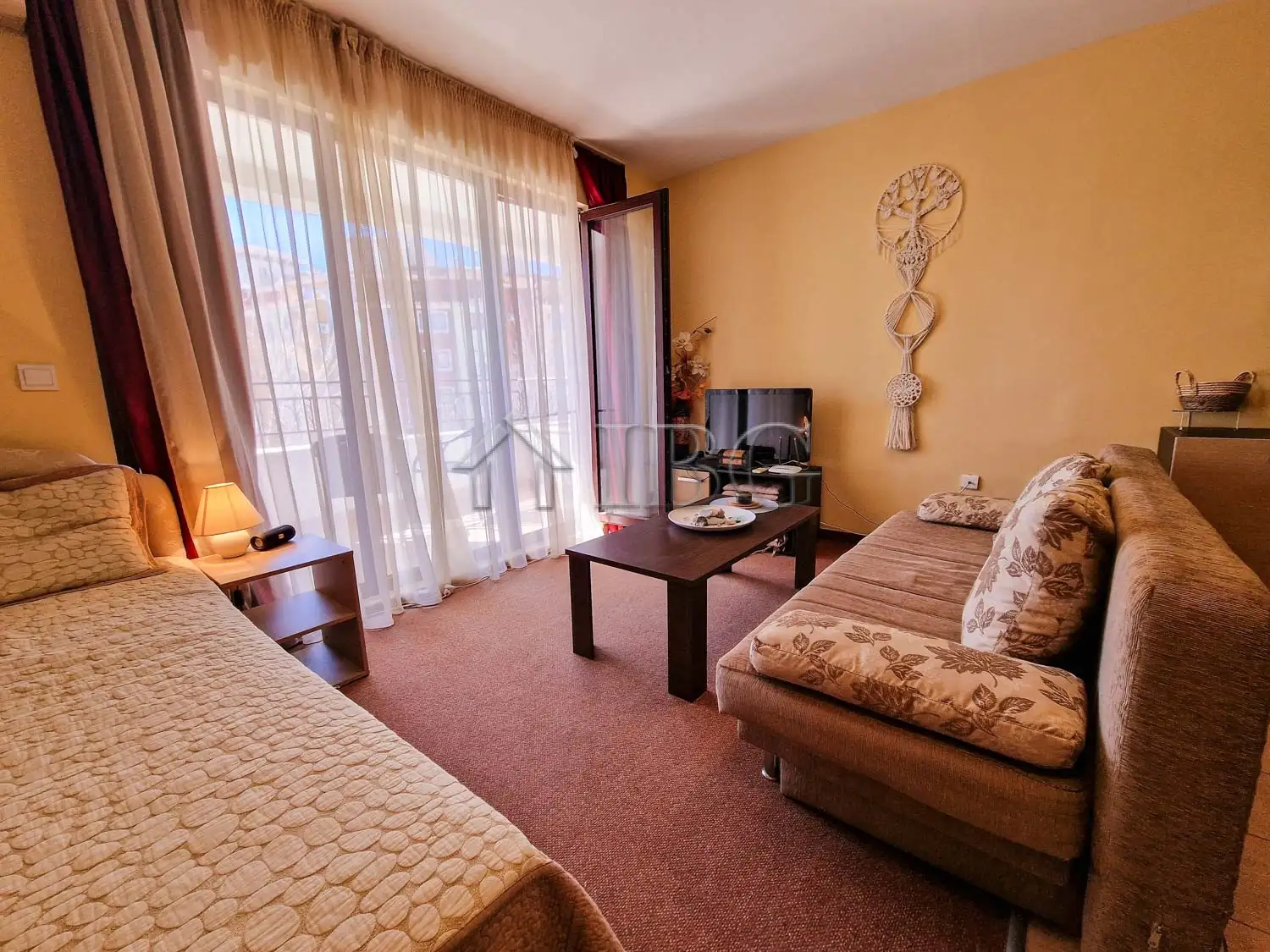 Flat 64m² in Bulgaria, Aheloy. Priced at 76000€ rent photo-19