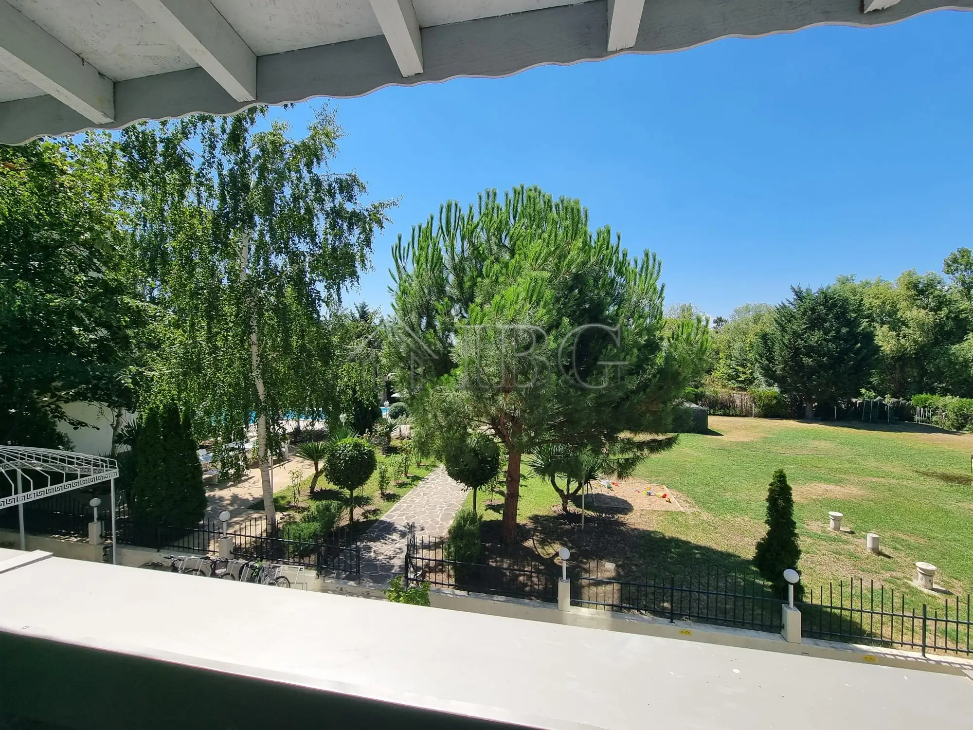 Flat 96m² in Bulgaria, Sunny Beach. Priced at 82000€ rent photo-3