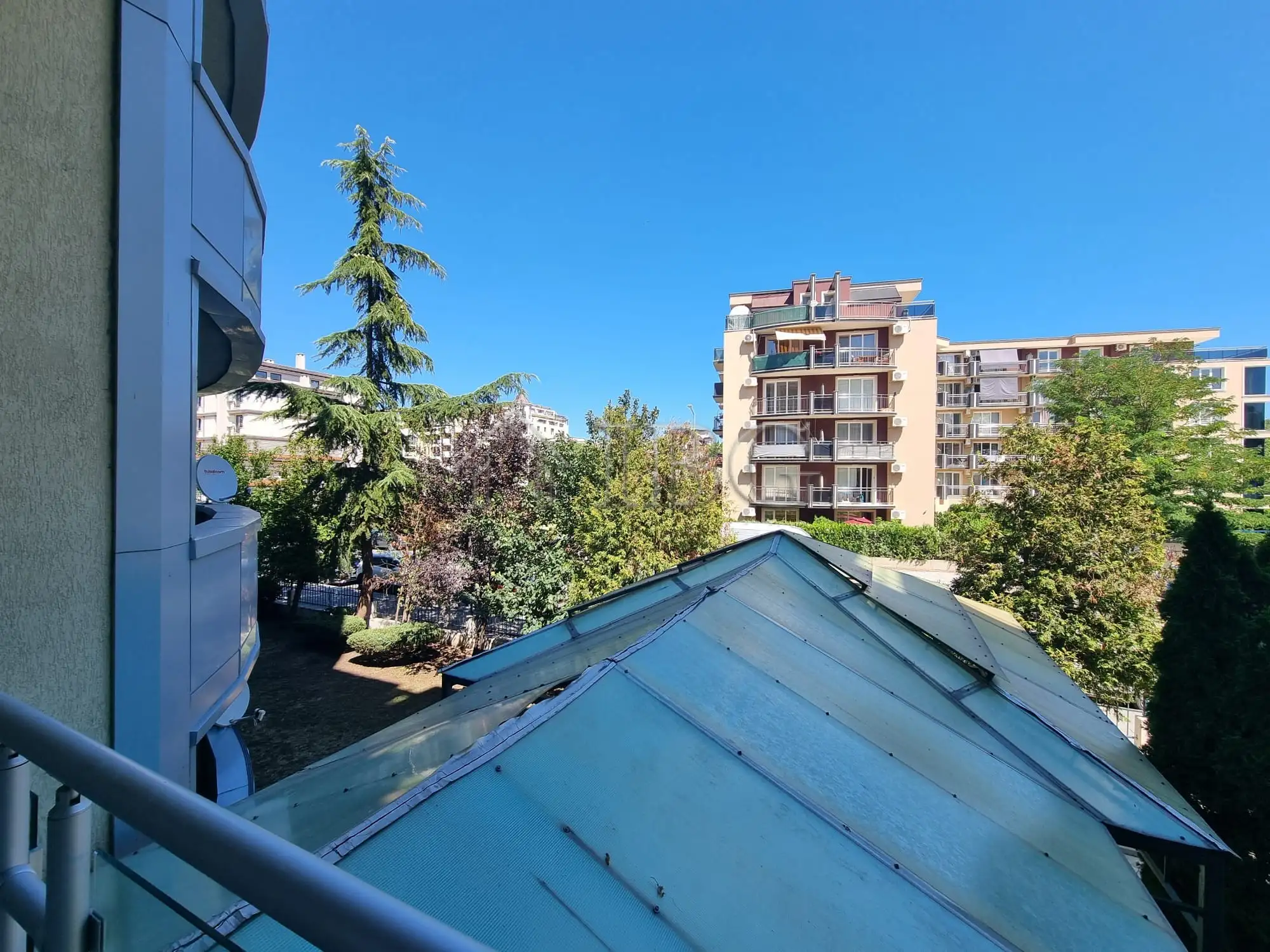 Flat 96m² in Bulgaria, Sunny Beach. Priced at 82000€ rent photo-19