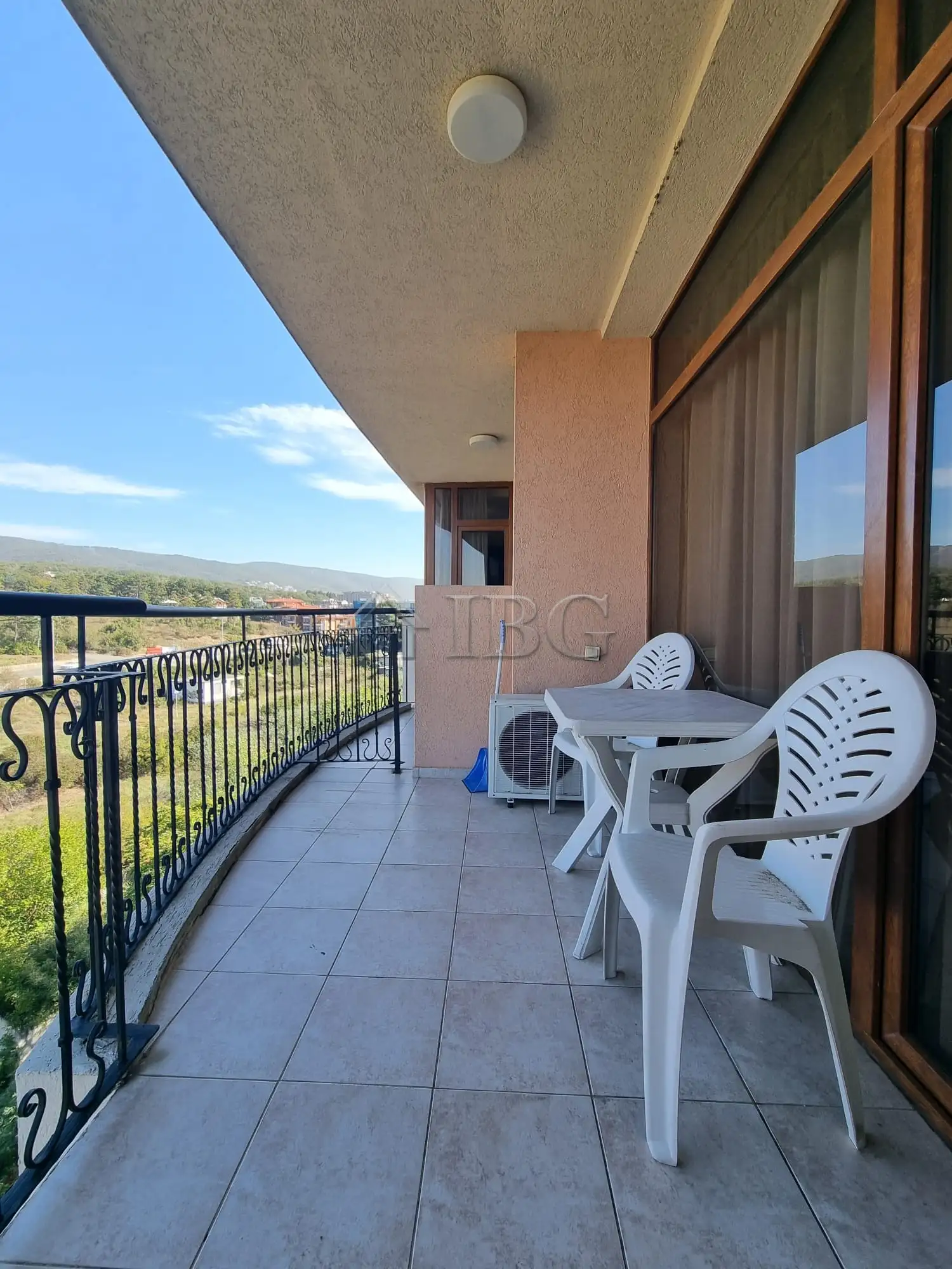Flat 72m² in Bulgaria, Sunny Beach. Priced at 73500€ rent photo-13