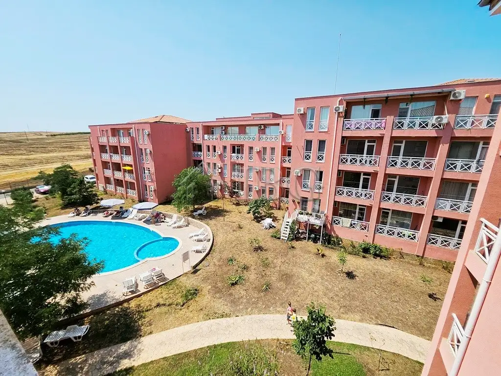 Flat 28m² in Bulgaria, Sunny Beach. Priced at 29500€ rent photo-3