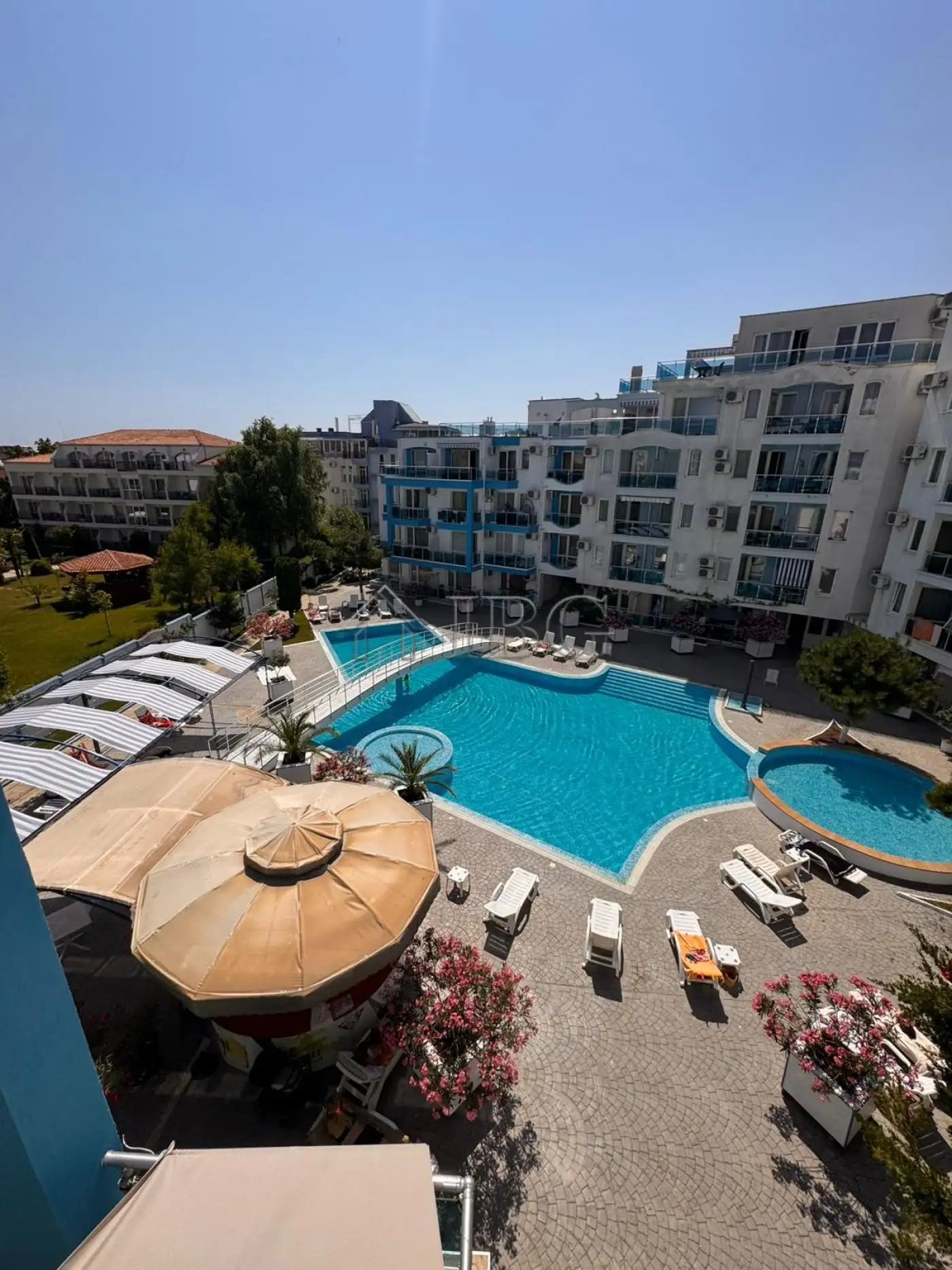 Flat 70m² in Bulgaria, Nessebar. Priced at 80000€ rent photo-1