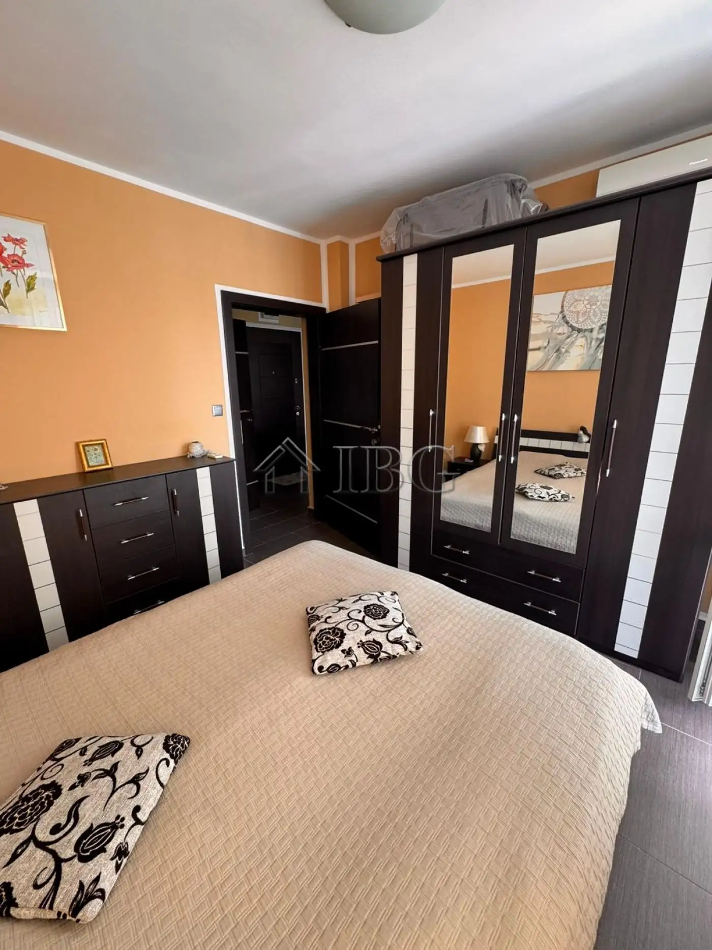 Flat 70m² in Bulgaria, Nessebar. Priced at 80000€ rent photo-10