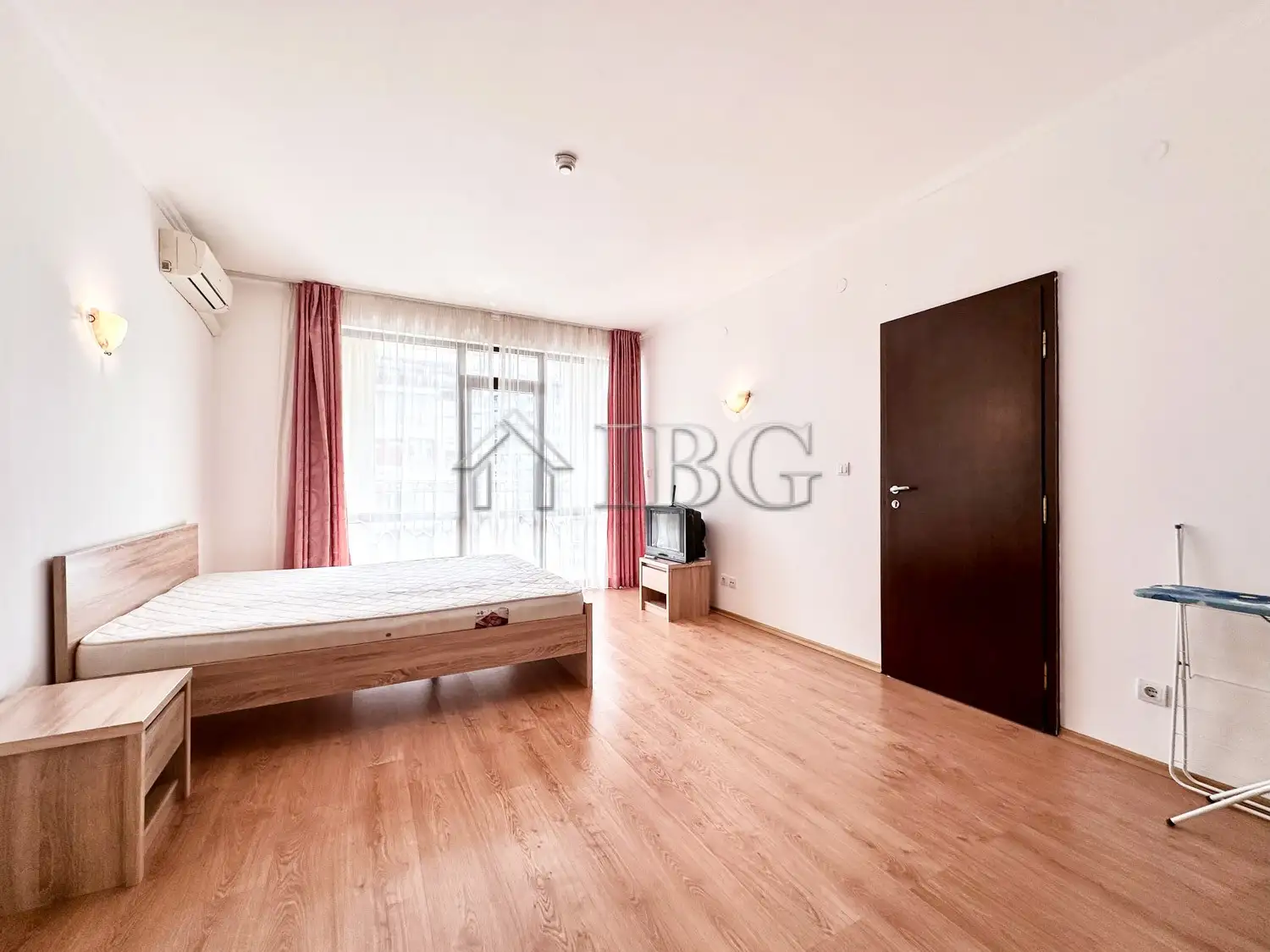 Flat 83m² in Bulgaria, Sunny Beach. Priced at 95000€ rent photo-16
