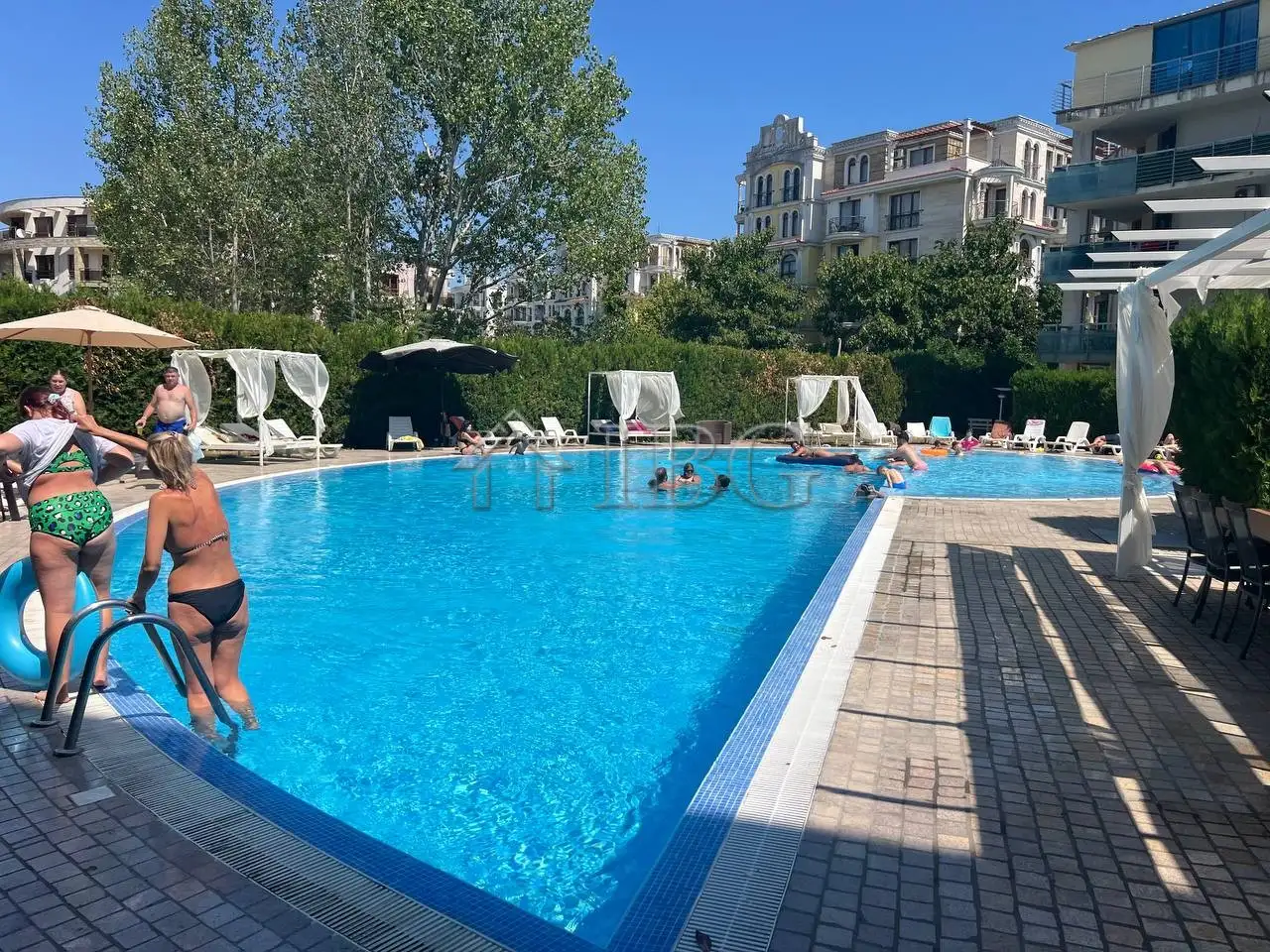 Flat 70m² in Bulgaria, Sunny Beach. Priced at 77000€ rent photo-3