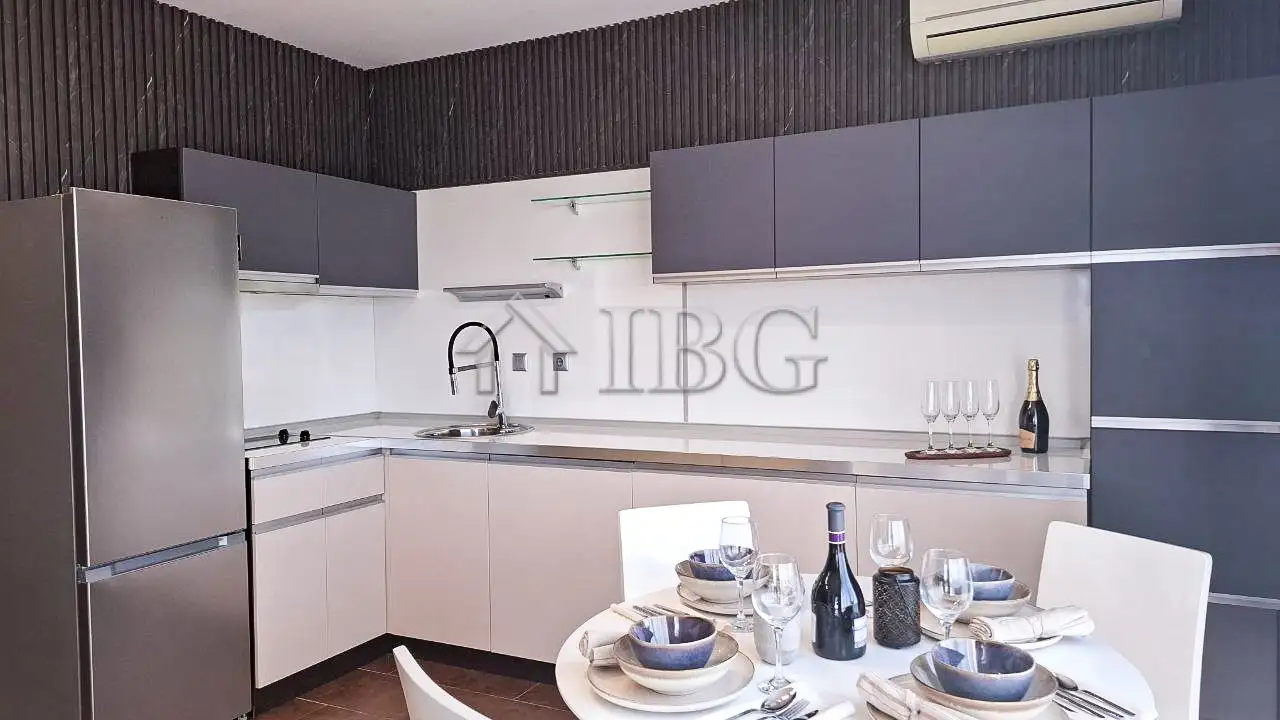 Flat 110m² in Bulgaria, Nessebar. Priced at 156500€ rent photo-3