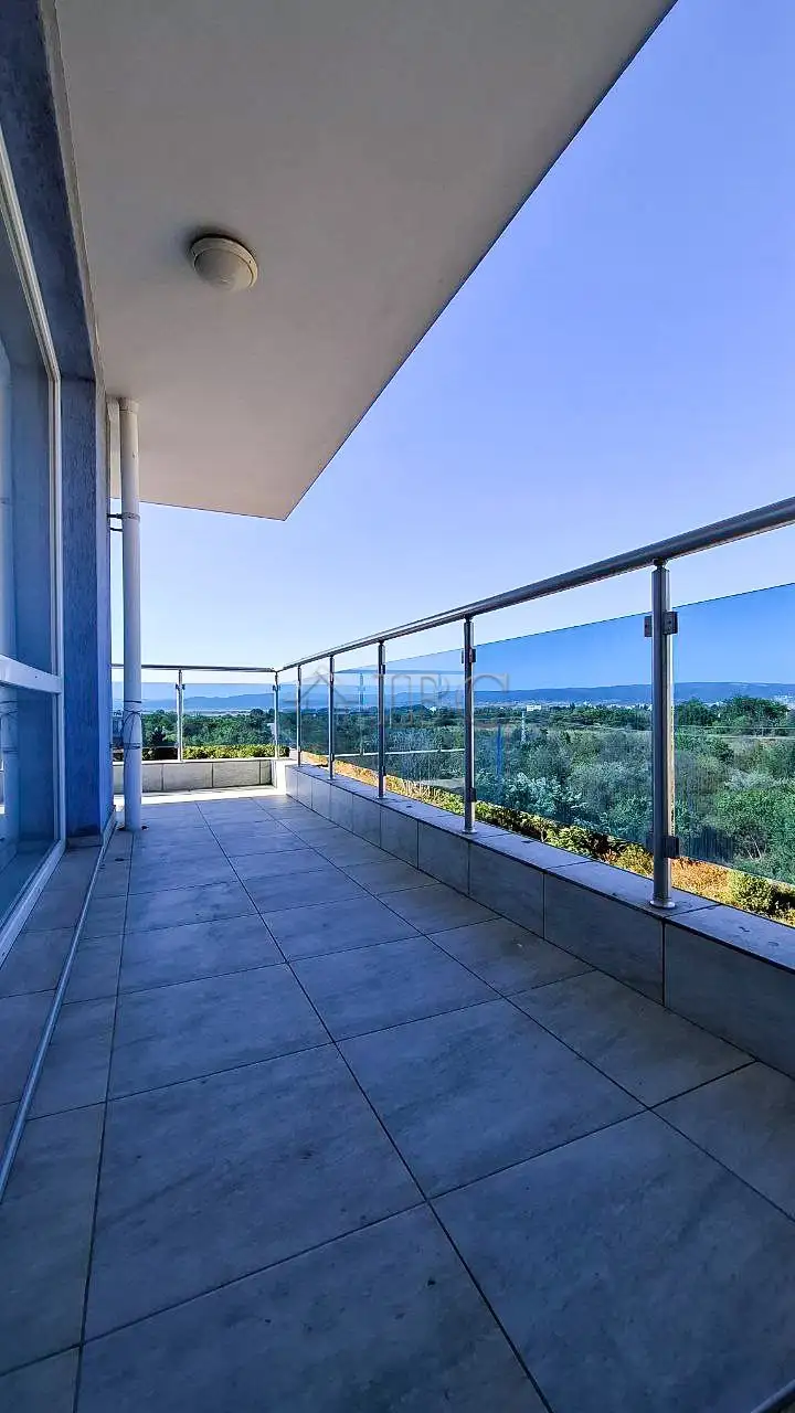 Flat 110m² in Bulgaria, Nessebar. Priced at 156500€ rent photo-14