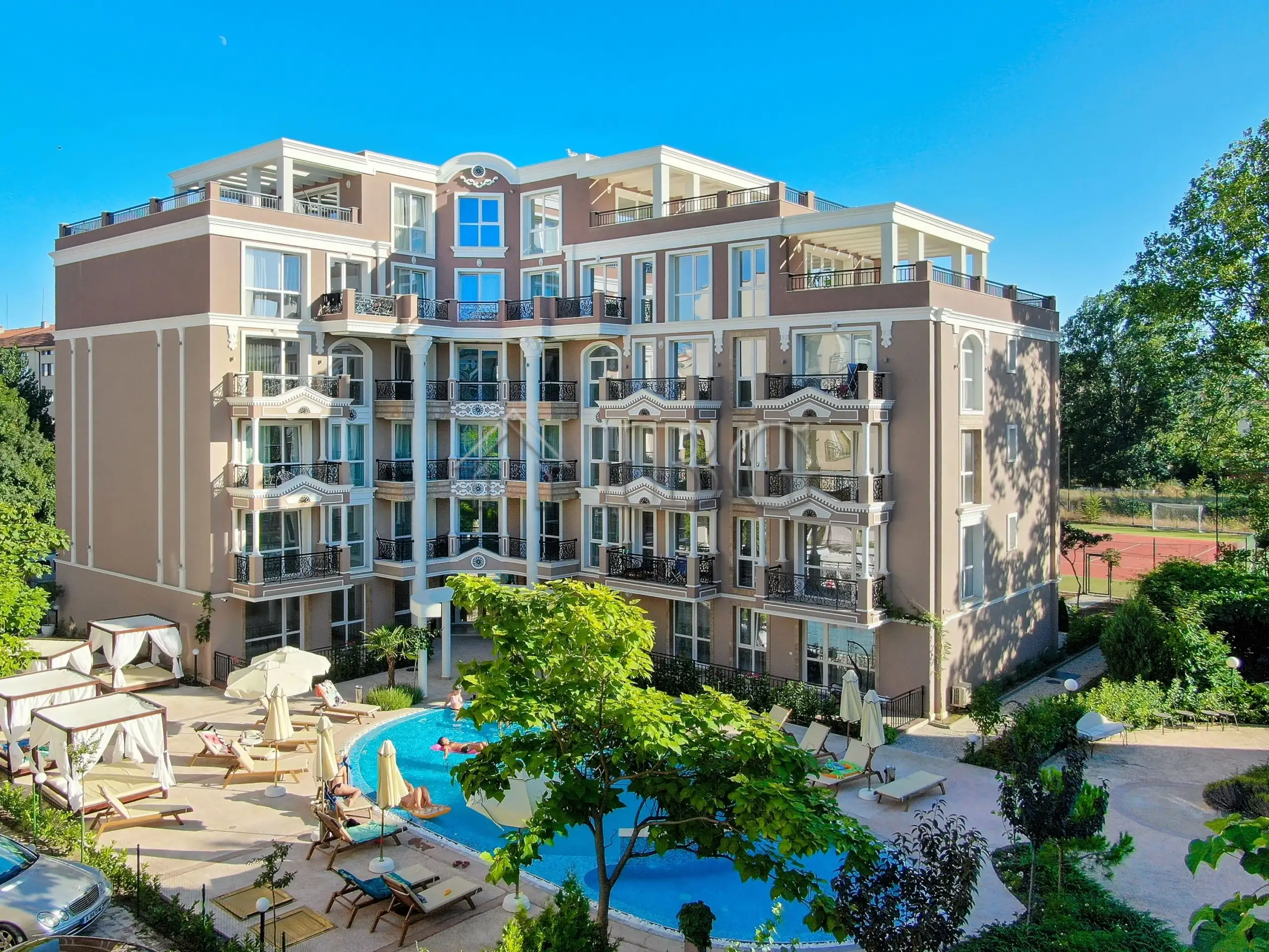 Flat 99m² in Bulgaria, Sunny Beach. Priced at 87000€ rent photo-1