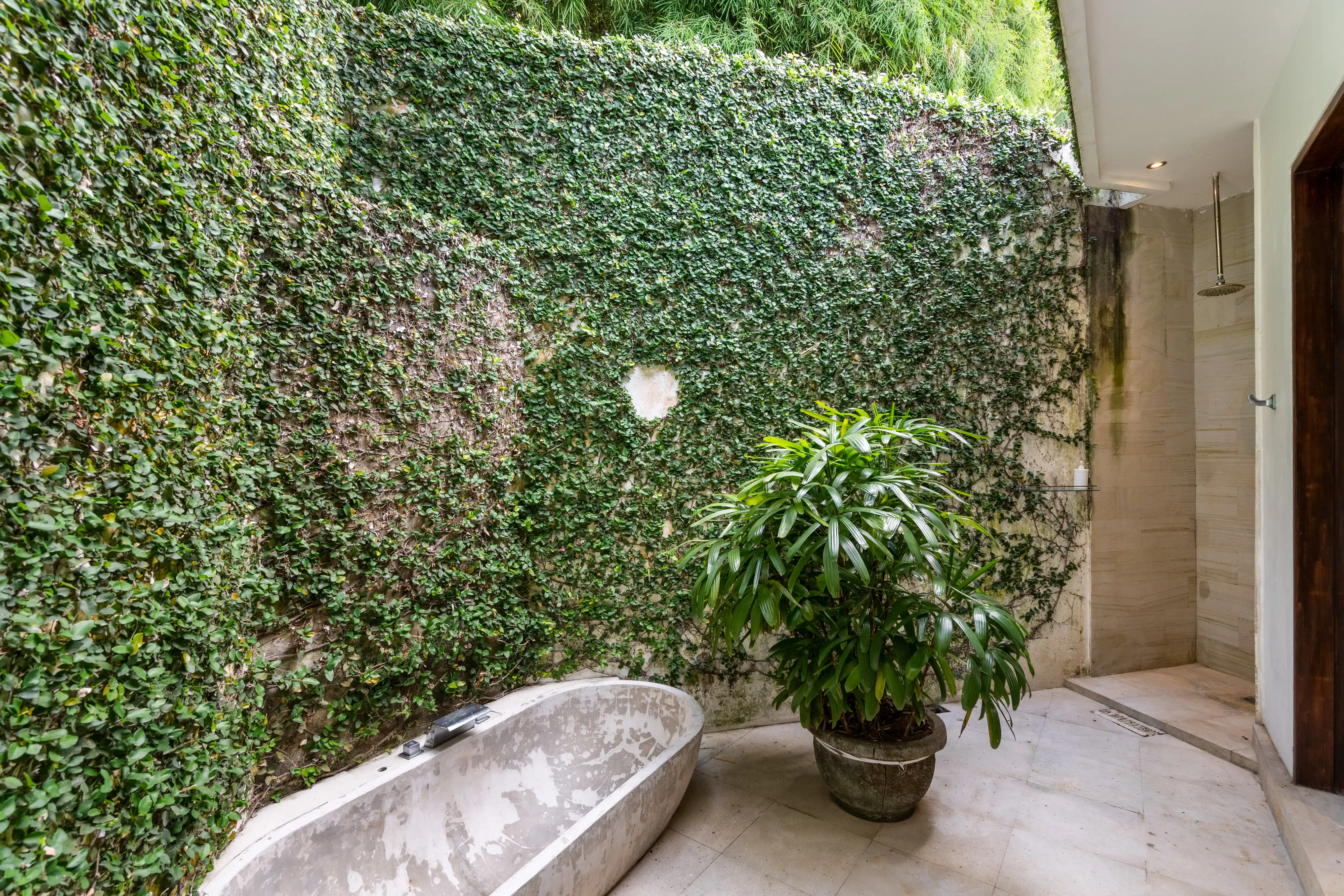 Villa 322m² in Indonesia, Umalas. Priced at 24000$ rent photo-5