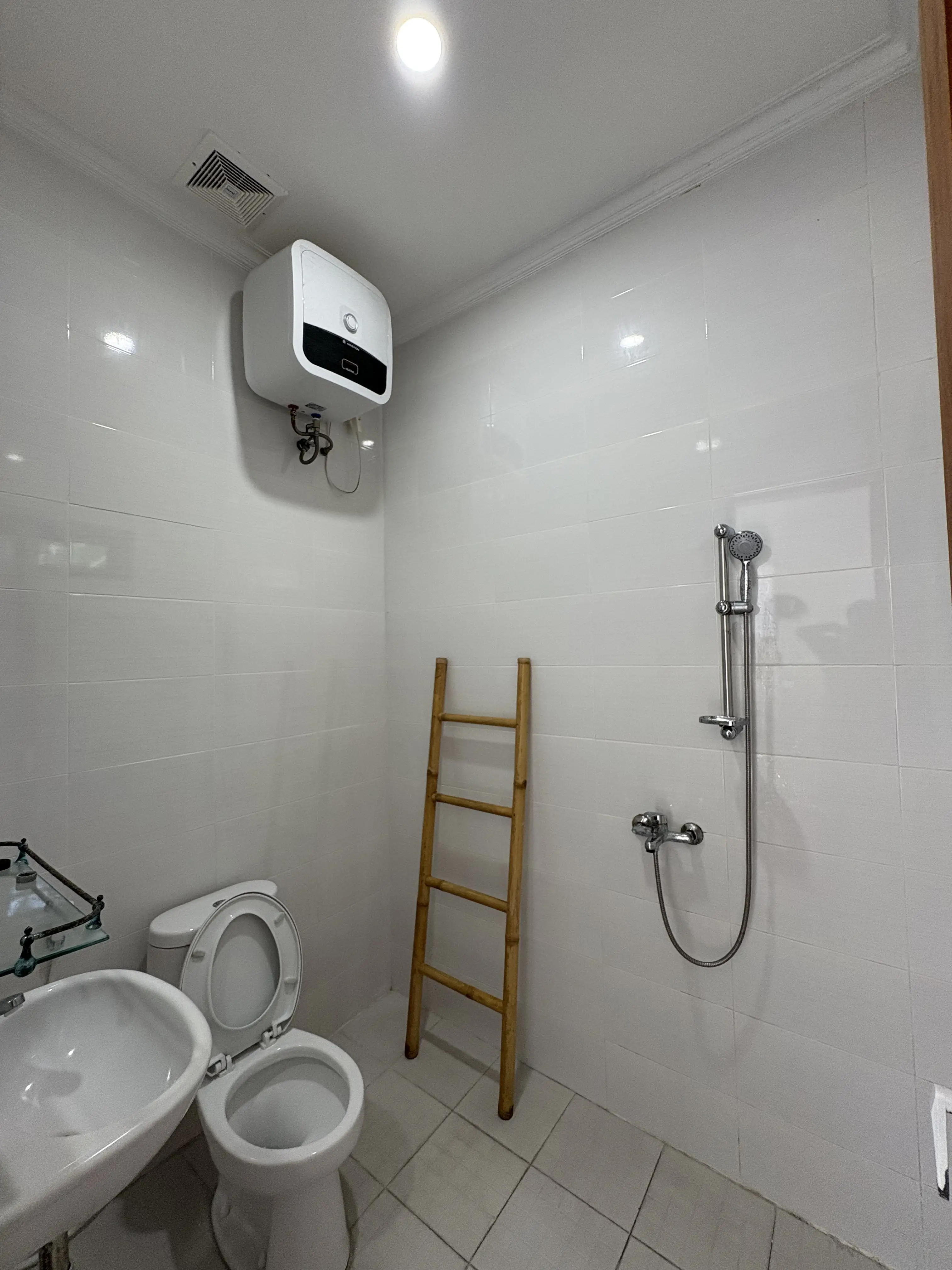 Villa 160m² in Indonesia, Seminyak. Priced at 229000$ rent photo-13