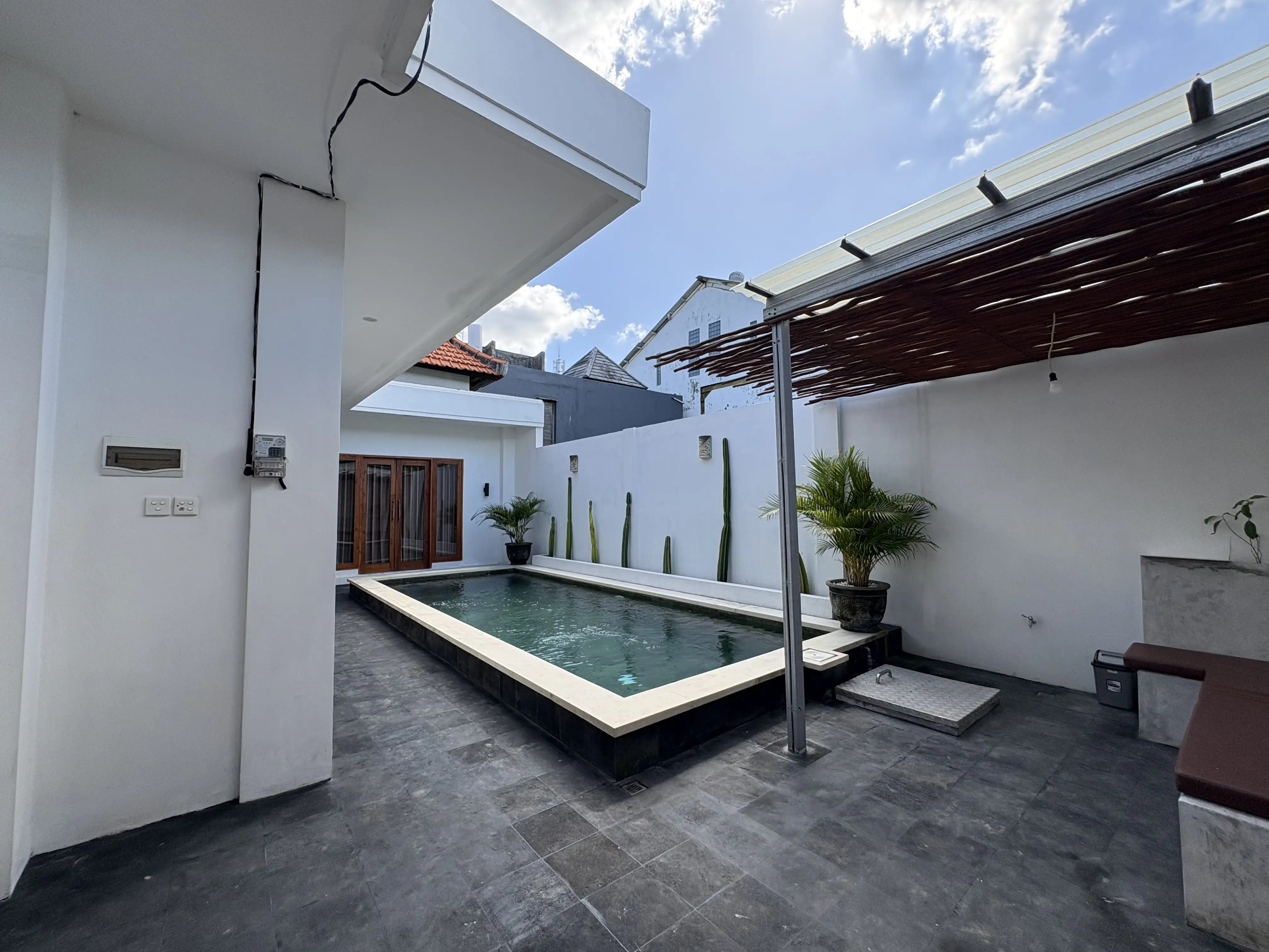 Villa 160m² in Indonesia, Seminyak. Priced at 18500$ rent photo-1