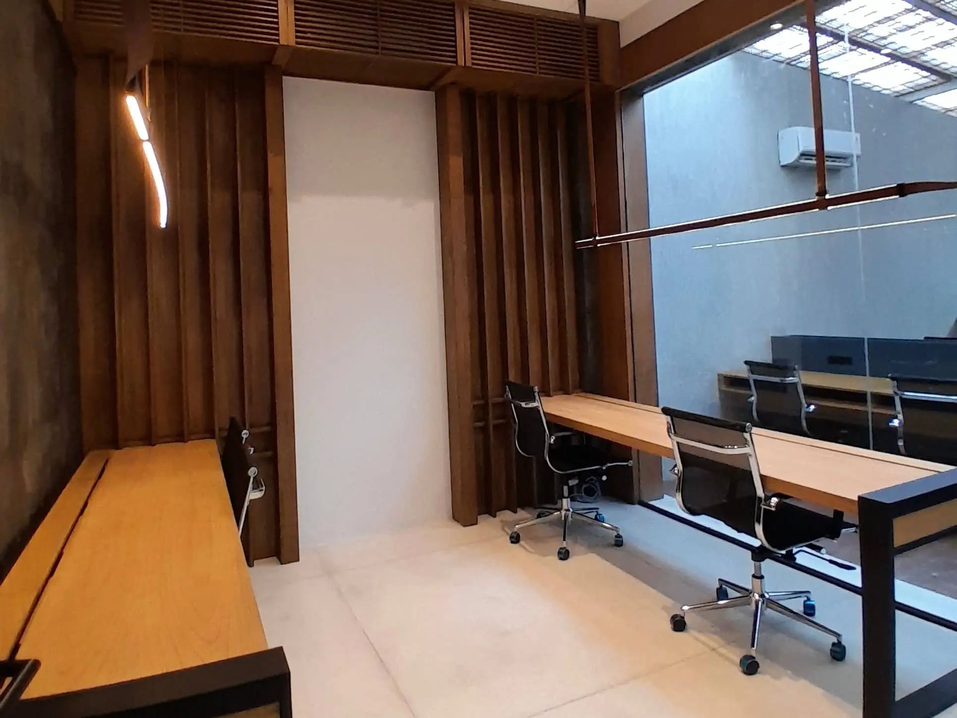 Other Properties 720m² in Indonesia, Ubud. Priced at 820000$ rent photo-10