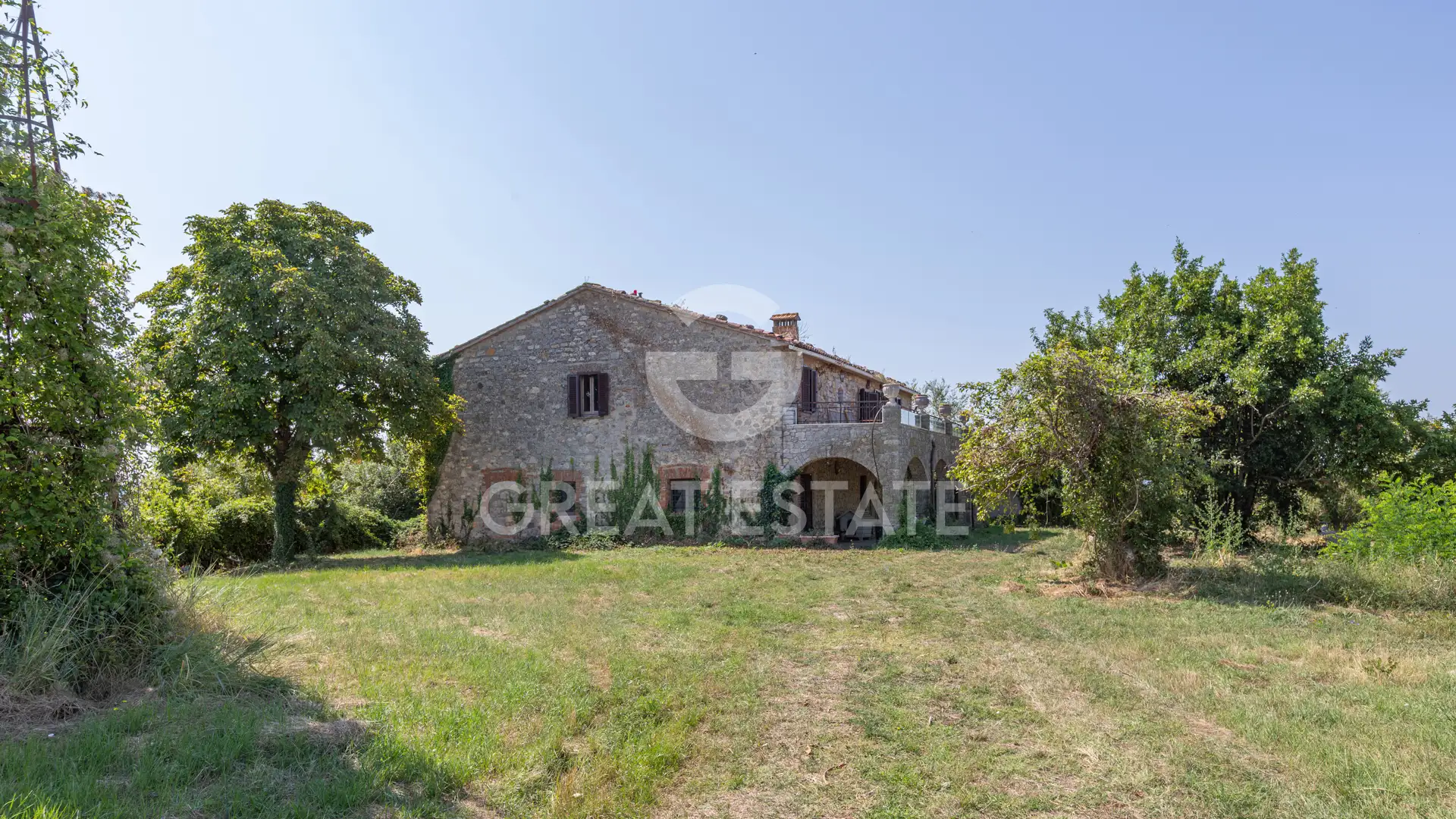 House 824m² in Italy, Terney. Priced at 590000€ rent photo-4