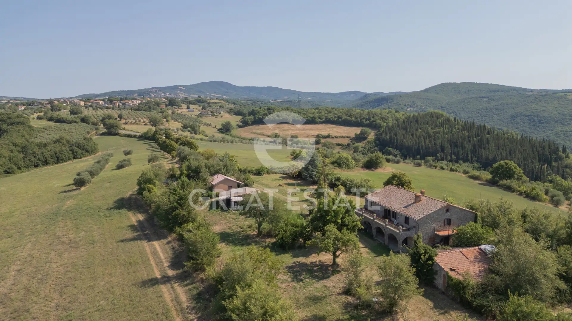 House 824m² in Italy, Terney. Priced at 590000€ rent photo-11