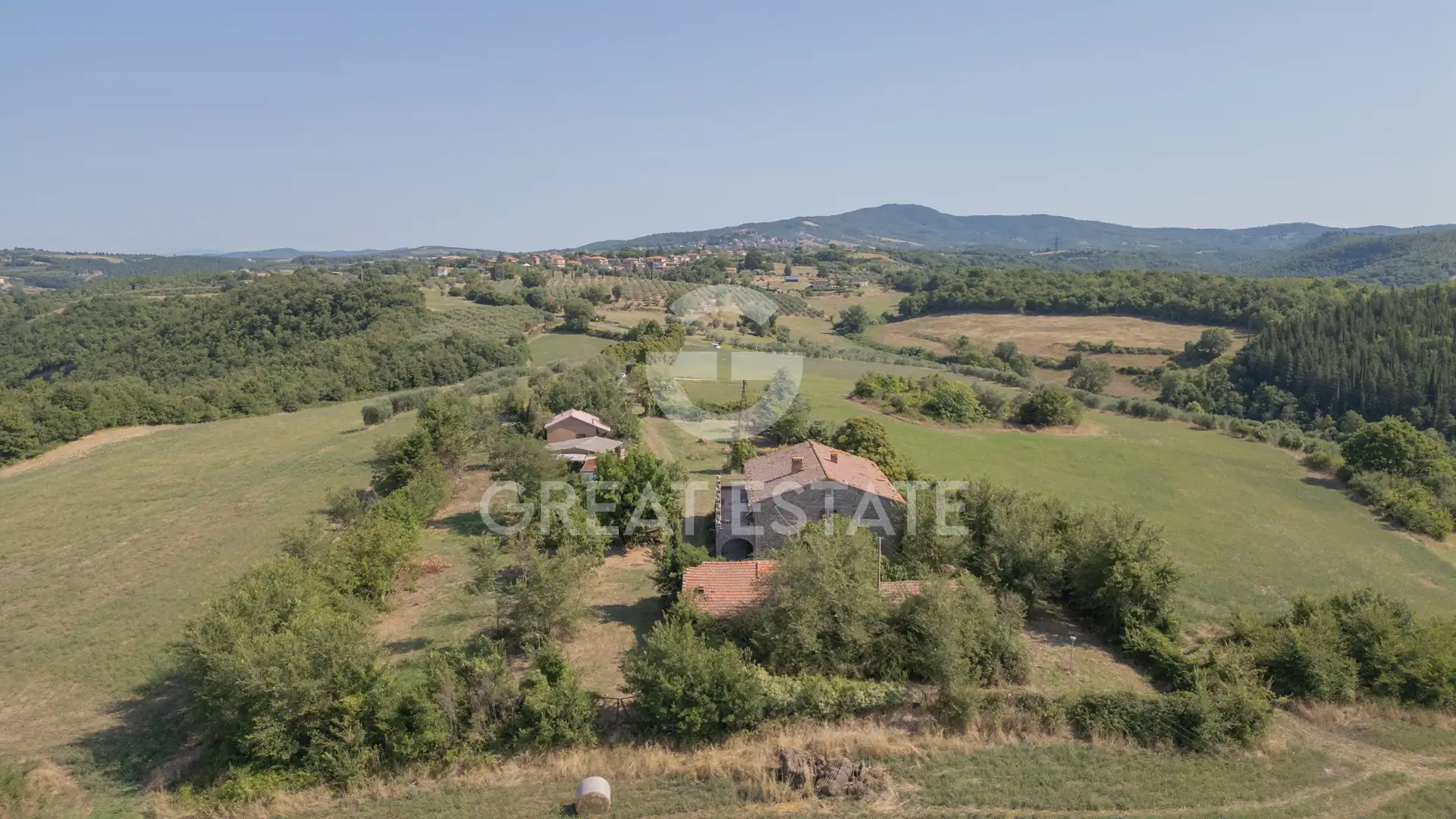 House 824m² in Italy, Terney. Priced at 590000€ rent photo-12