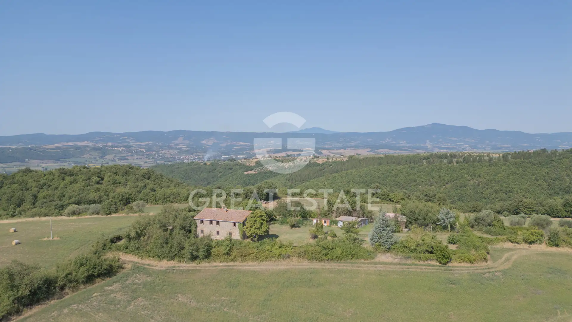 House 824m² in Italy, Terney. Priced at 590000€ rent photo-14