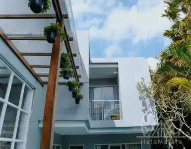 Buy in Indonesia for 733700$