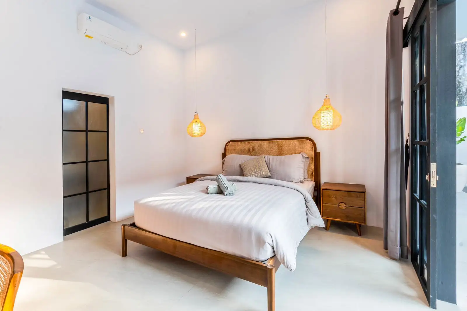 Villa 150m² in Indonesia, Canggu. Priced at 30000$ rent photo-8