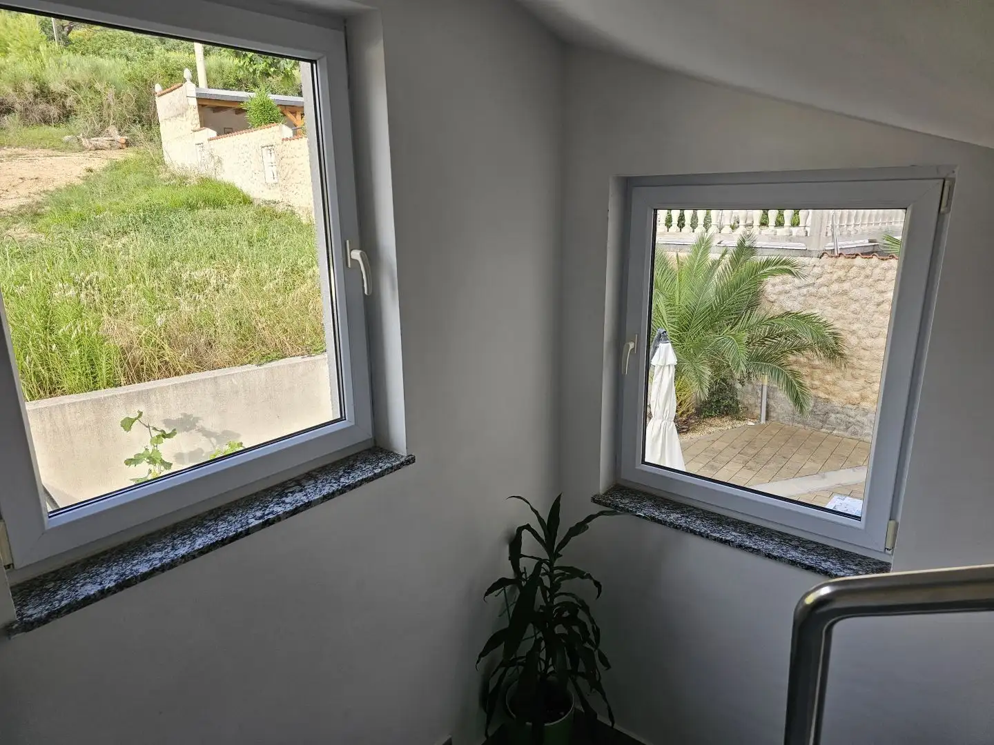 Hotels 400m² in Croatia, Banjol. Priced at 675000€ rent photo-10