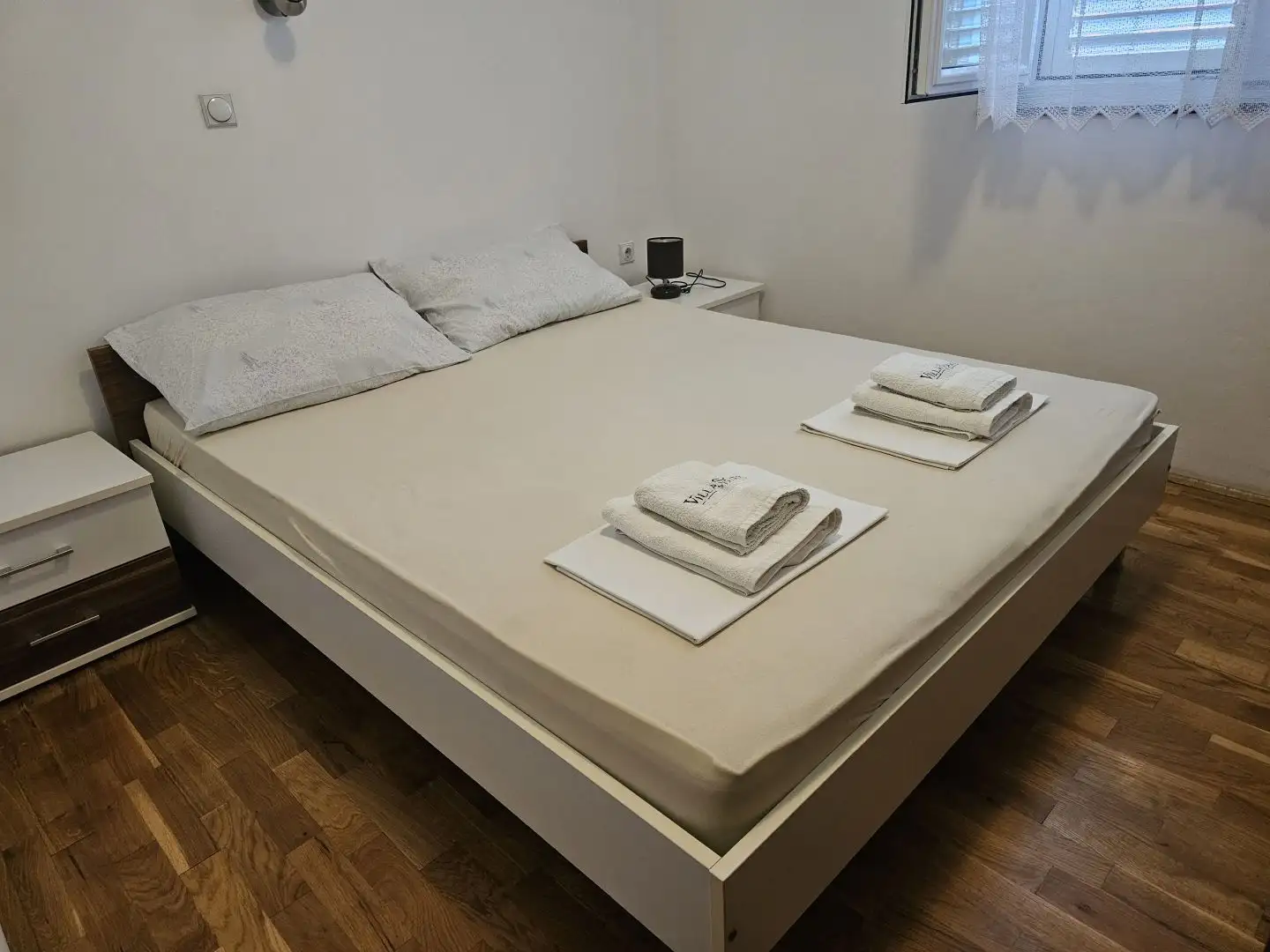 Hotels 400m² in Croatia, Banjol. Priced at 675000€ rent photo-15
