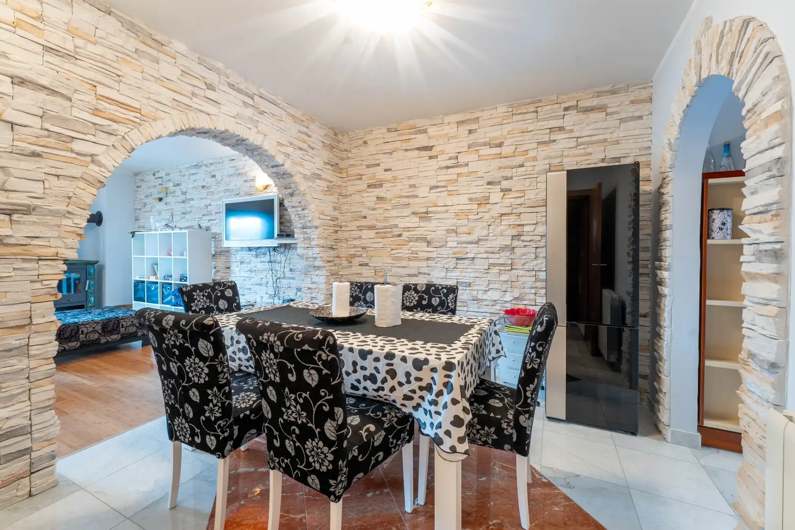 Villa 261m² in Croatia, Opatija. Priced at 1975000€ rent photo-2