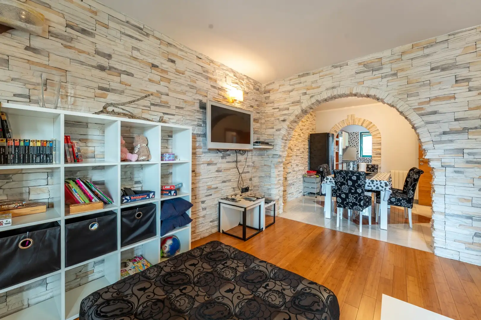Villa 261m² in Croatia, Opatija. Priced at 1975000€ rent photo-3