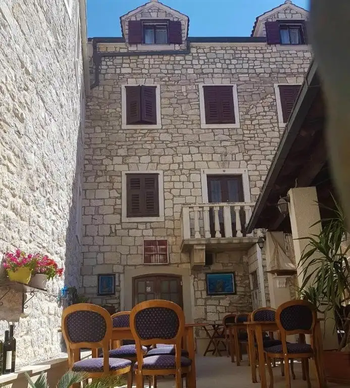 Hotels 450m² in Croatia, Supetar. Priced at 1650000€ rent photo-12