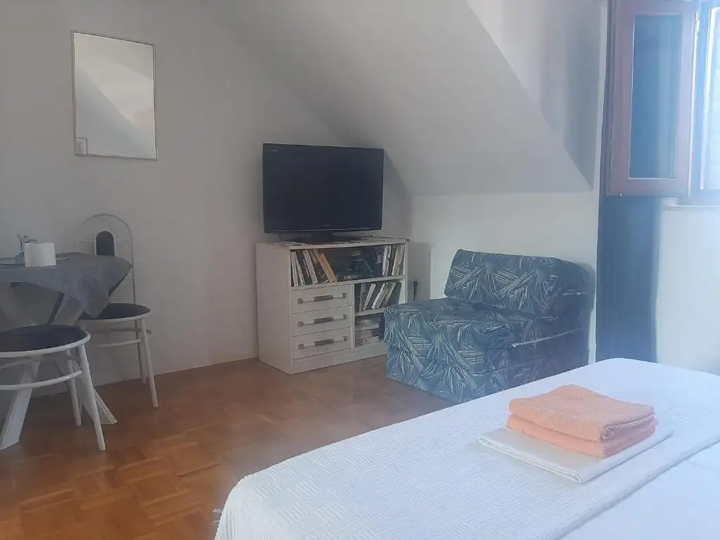 Hotels 450m² in Croatia, Supetar. Priced at 1650000€ rent photo-19