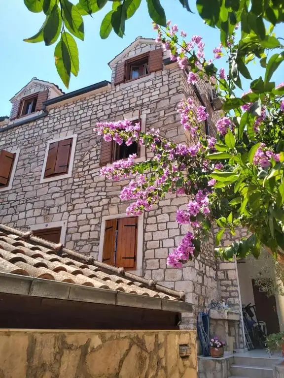 Hotels 450m² in Croatia, Supetar. Priced at 1650000€ rent photo-22