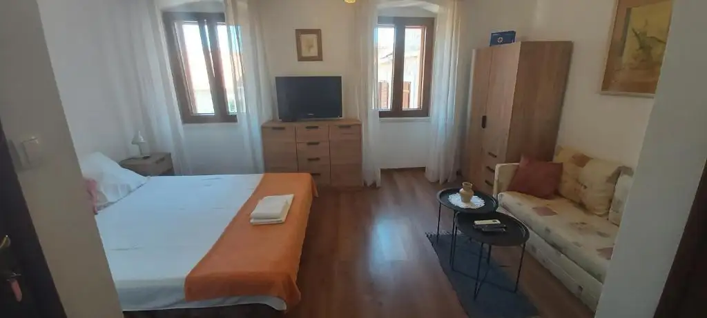 Hotels 450m² in Croatia, Supetar. Priced at 1650000€ rent photo-25