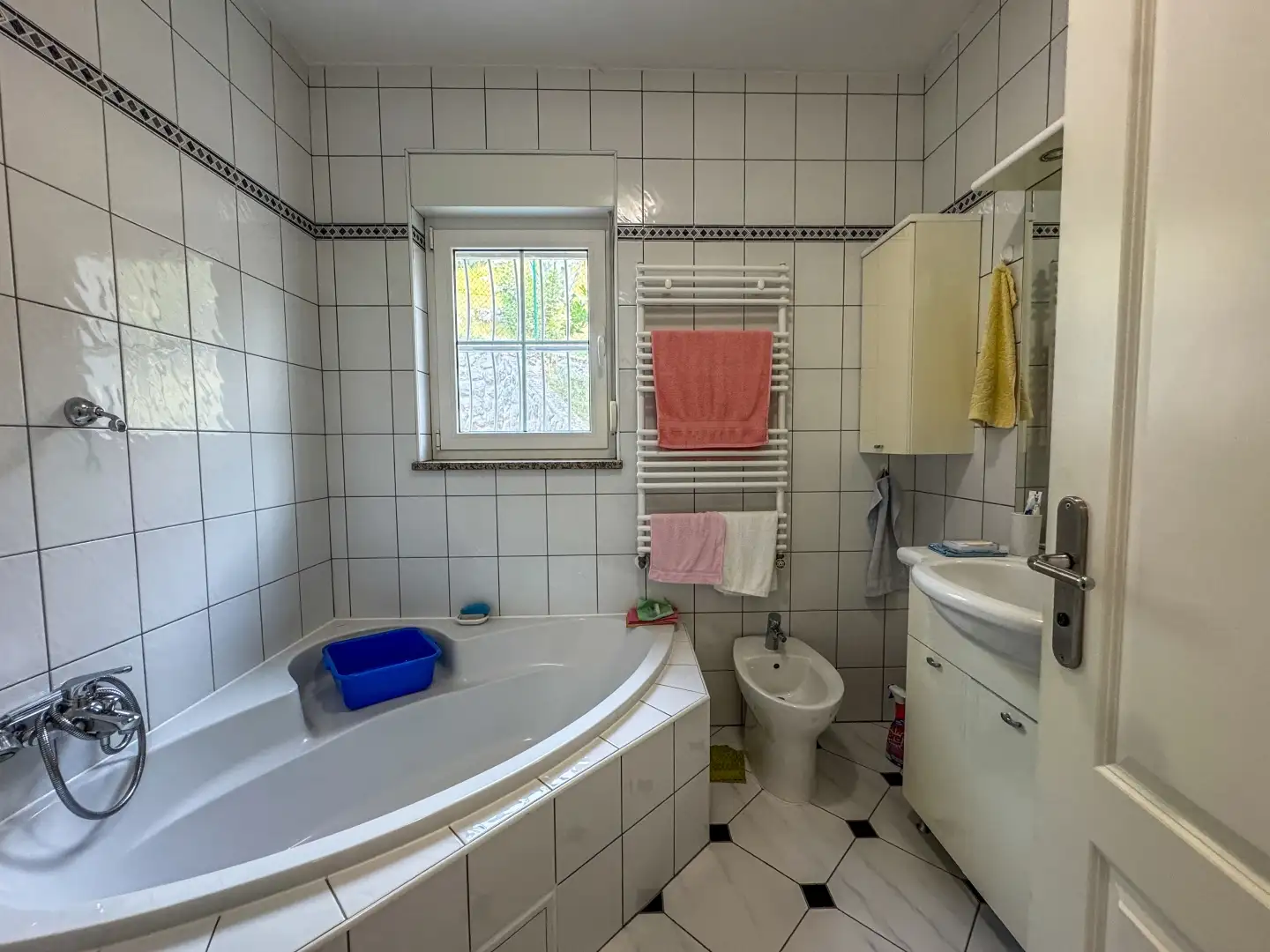 Hotels 210m² in Croatia, Medveja. Priced at 599000€ rent photo-14