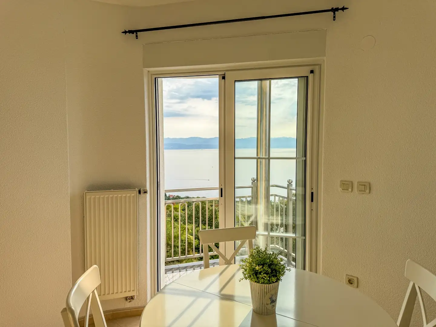 Hotels 210m² in Croatia, Medveja. Priced at 599000€ rent photo-22