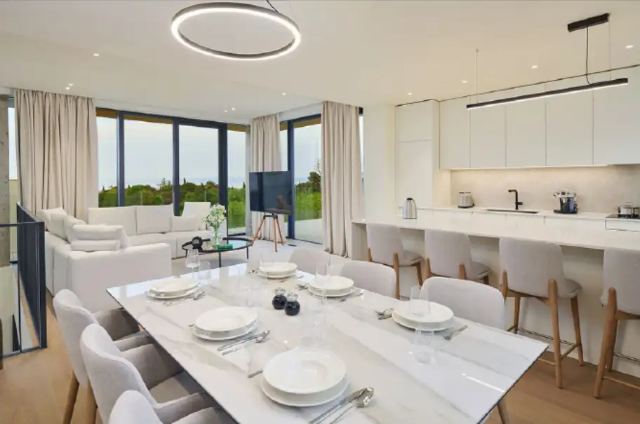 Villa 262m² in Croatia, Savudrija. Priced at 1746375€ rent photo-2