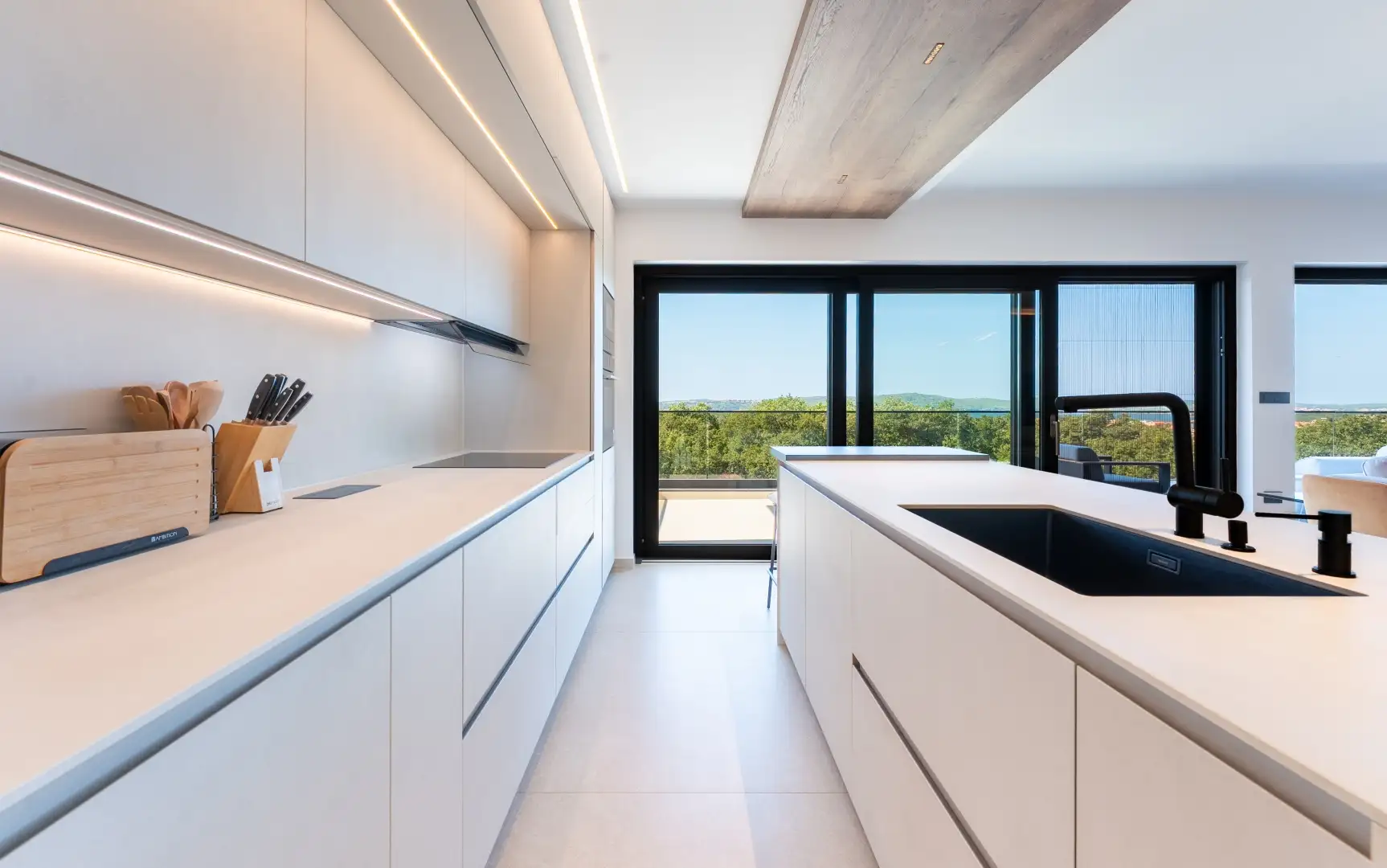 Villa 311m² in Croatia, Medulin. Priced at 2700000€ rent photo-5