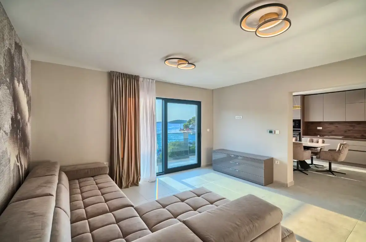 Villa 225m² in Croatia, Rogoznica. Priced at 1900000€ rent photo-12