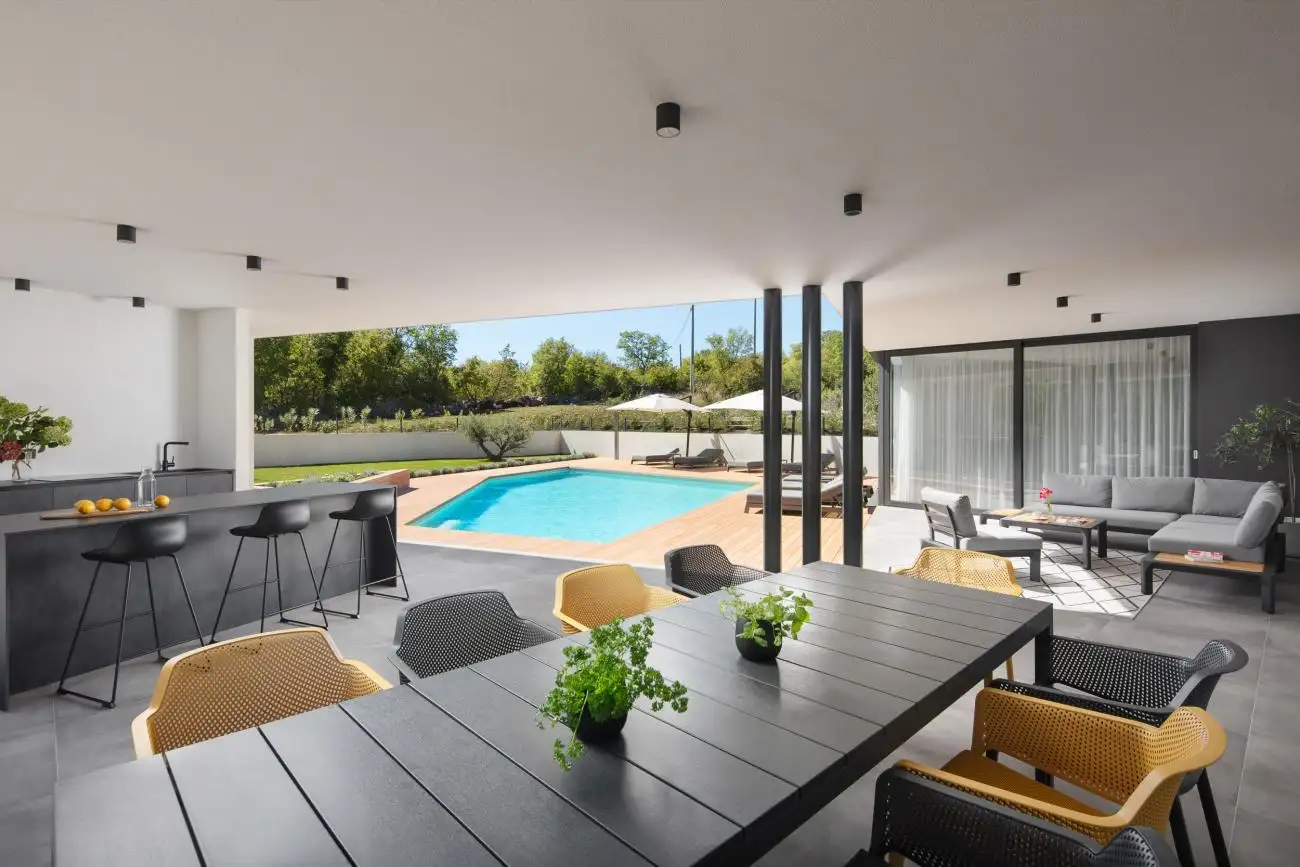 Villa 500m² in Croatia, Labin. Priced at 1765000€ rent photo-5