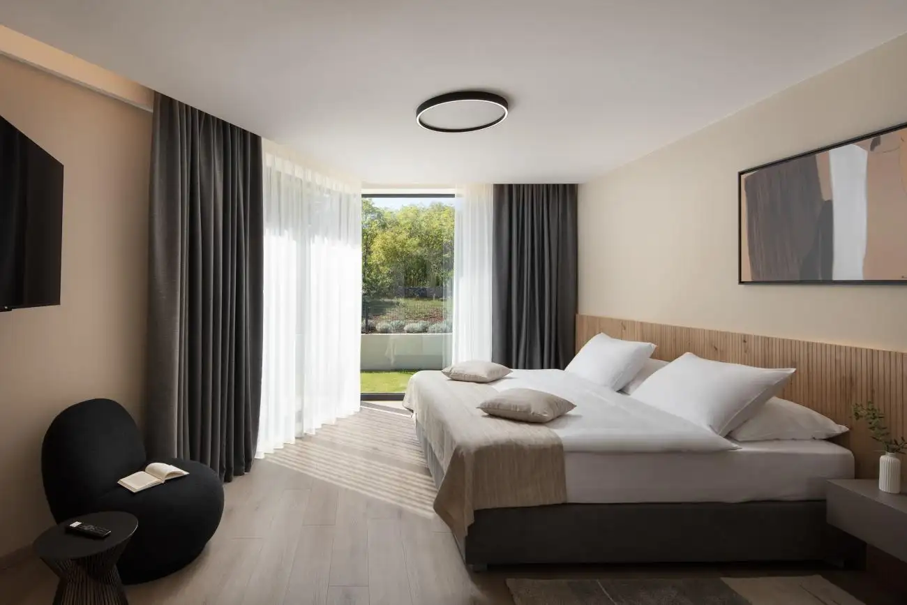 Villa 500m² in Croatia, Labin. Priced at 1765000€ rent photo-18