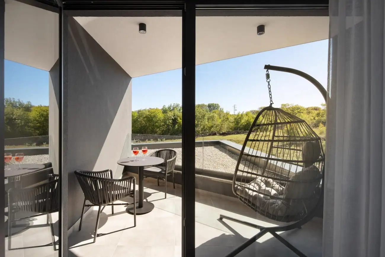 Villa 500m² in Croatia, Labin. Priced at 1765000€ rent photo-25