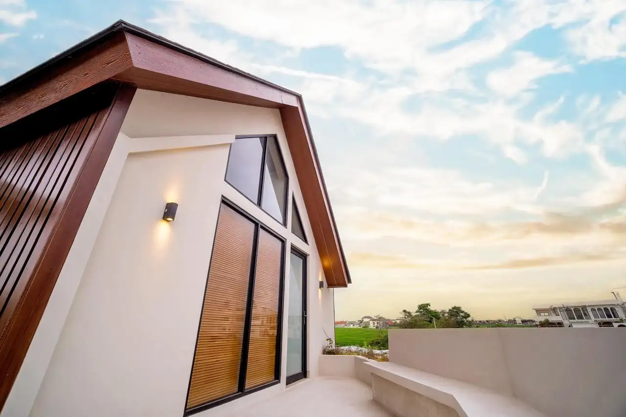 Villa 180m² in Indonesia, Canggu. Priced at 13400$ rent photo-1