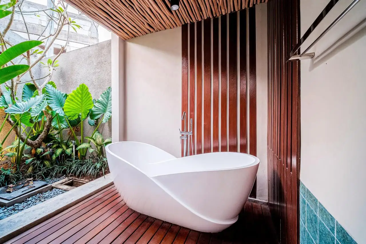 Villa 180m² in Indonesia, Canggu. Priced at 13400$ rent photo-6