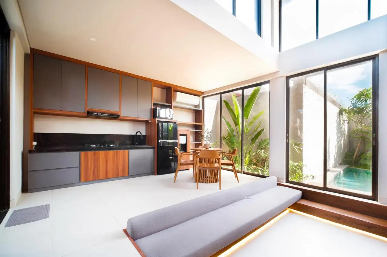 Villa 180m² in Indonesia, Canggu. Priced at 13400$ rent photo-24