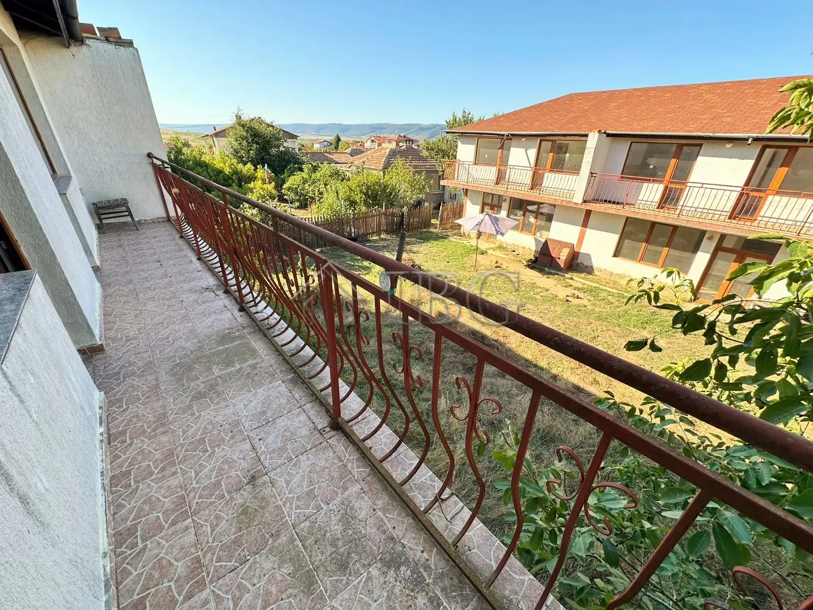 House 132m² in Bulgaria, Poroy. Priced at 72000€ rent photo-14