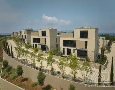 Buy in Croatia for 2846200€