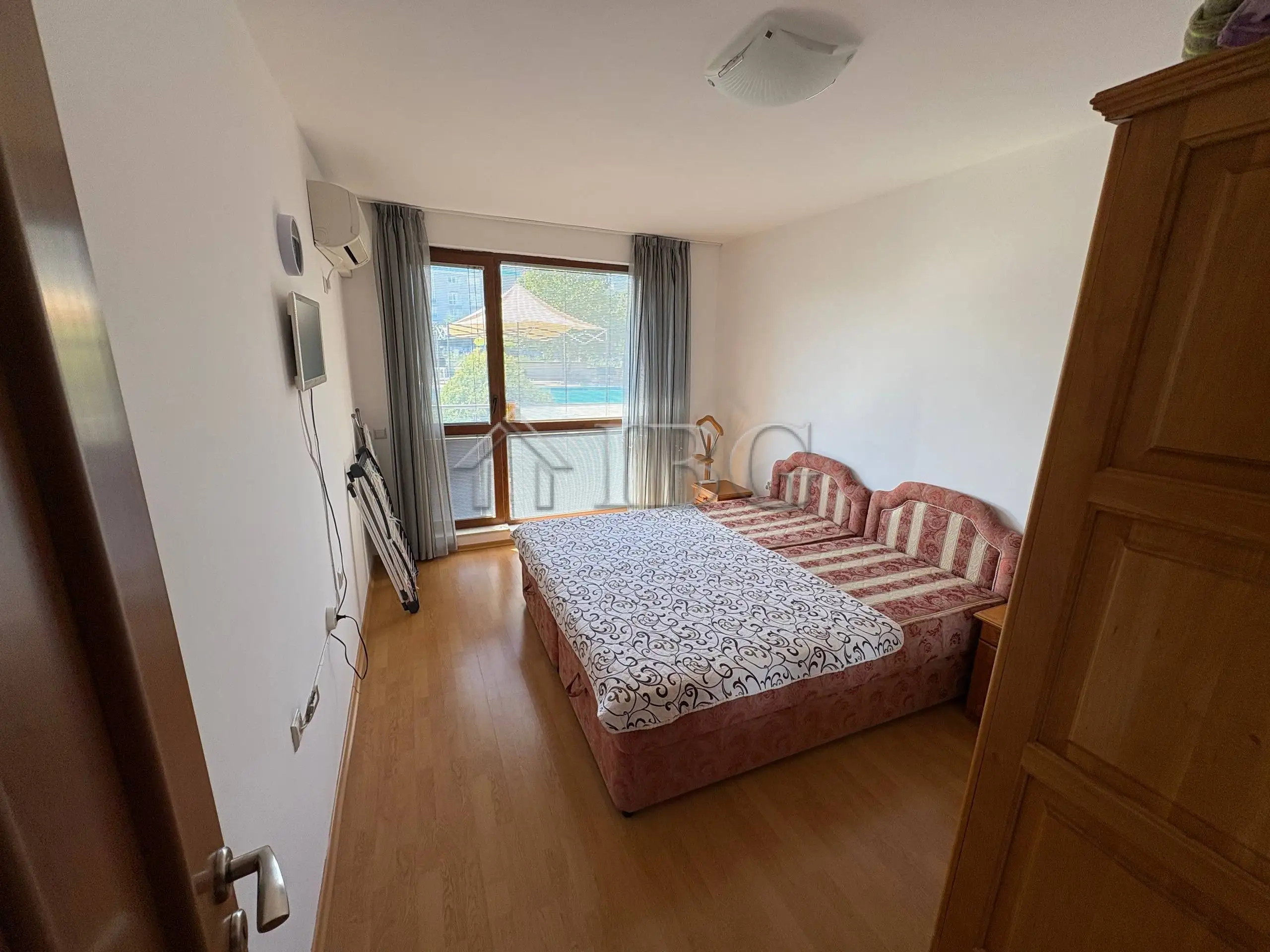 Flat 70m² in Bulgaria, Nessebar. Priced at 75500€ rent photo-8