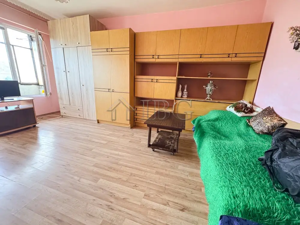 Flat 61m² in Bulgaria, Ruse. Priced at 89000€ rent photo-2