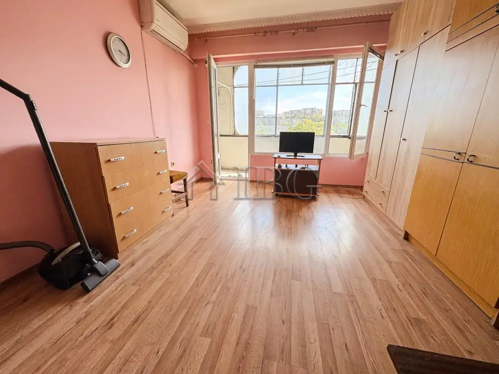 Flat 61m² in Bulgaria, Ruse. Priced at 89000€ rent photo-3